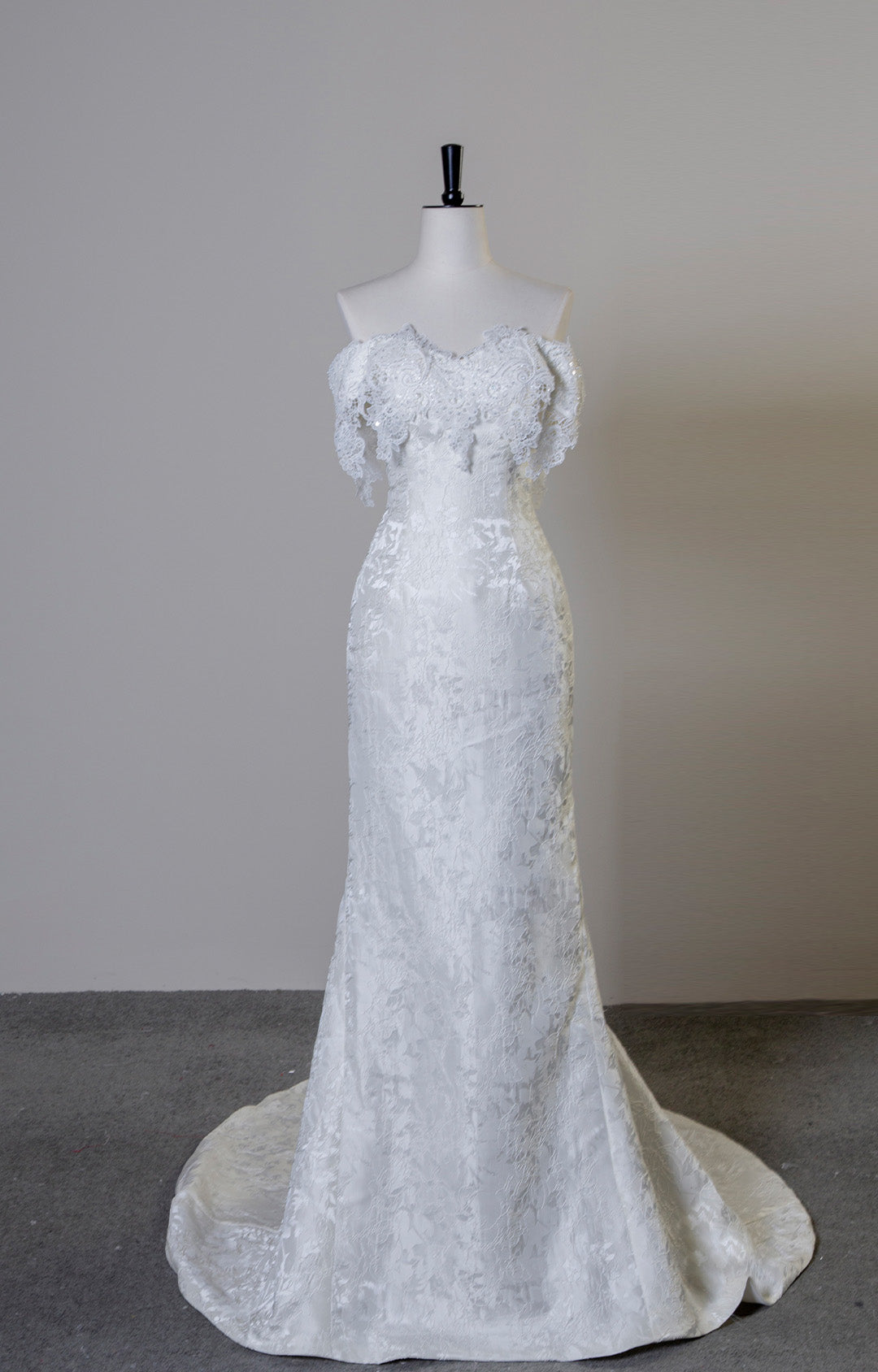 Handmade Jacquard Satin Trailing Wedding Dress