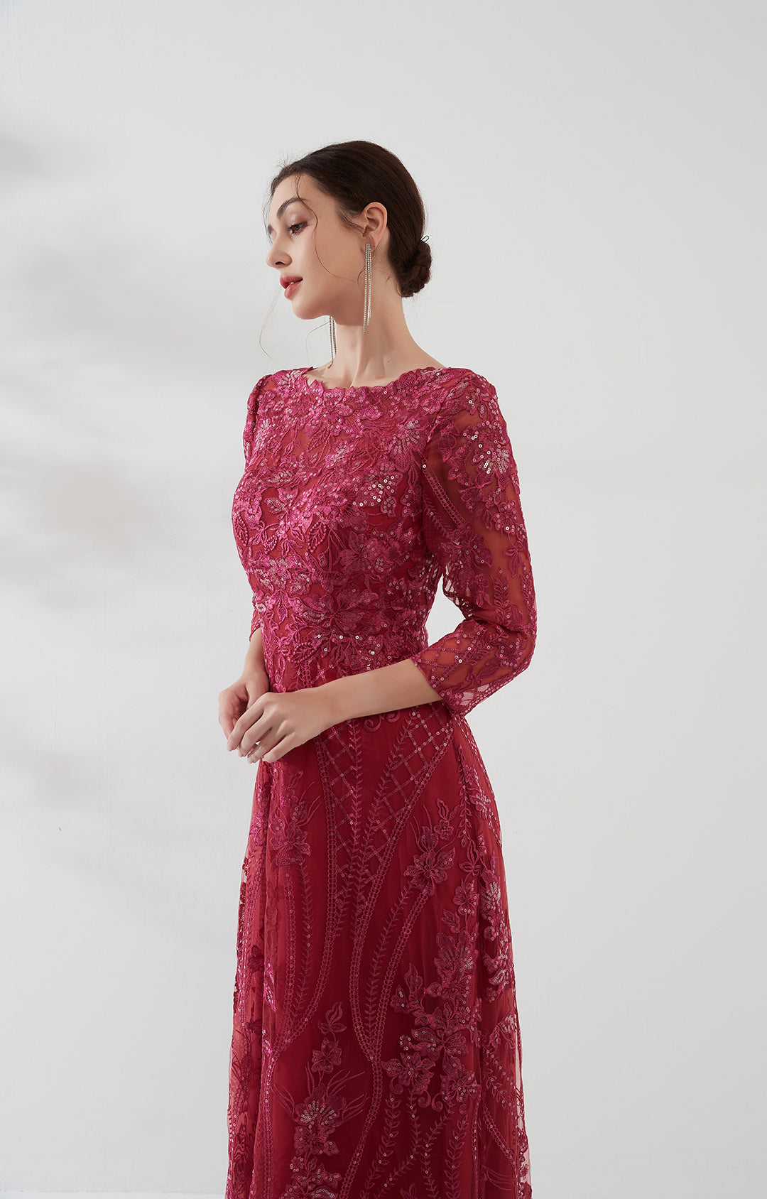 Lace Round Neck Long Sleeve Sequin Embroidered Zipper Dress